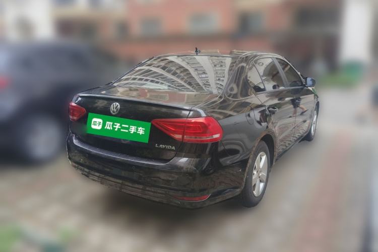 Used Volkswagen Lavida 2015 1.6L Manual Fashion Edition Rear Right 45 Deg