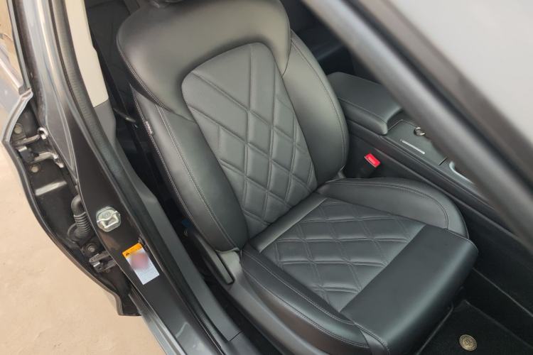 Used Changan Ruicheng CC 2022 Blue Whale Edition 1.5T DCT Luxury Model
