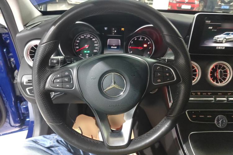 Used Mercedes-Benz C-Class 2018 C 200 Estate Steering Wheel