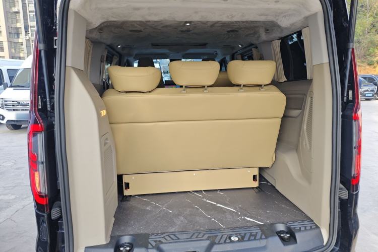 Used Ford Tourneo Custom 2023 2.0T Automatic Comfort Edition
