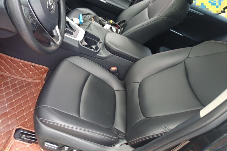 Used Toyota RAV4 2023 2.0L CVT 4x4 Adventure Edition Left Front Seat