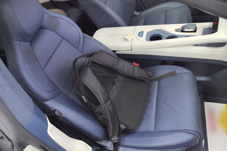 Used Zeekr 001 2025 YOU Edition 100 kWh All-Wheel Drive
