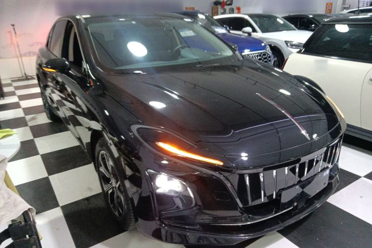 Used Hongqi E-QM5 2023 Revised Version Basic Travel Edition
