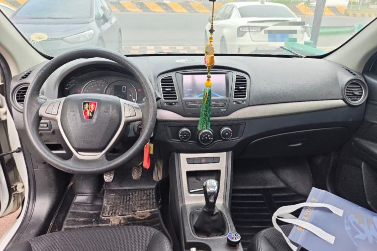 Used Roewe 350 2014 1.5L Manual Swift Edition