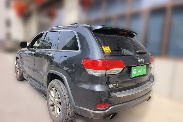 Used Jeep Grand Cherokee 2014 3.0TD Diesel Comfort Navigation Version Exterior 3