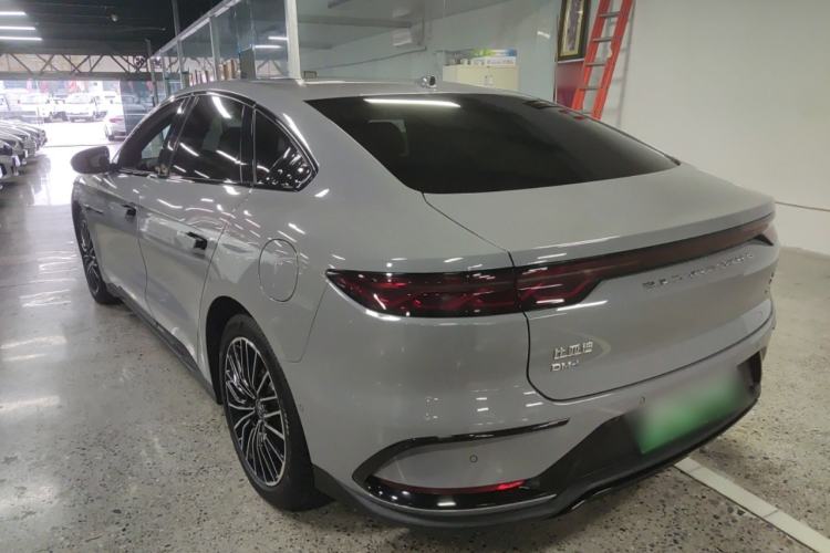 Used BYD Han 2025 DM-i Intelligent Driving Edition 125KM LiDAR Flagship Model
