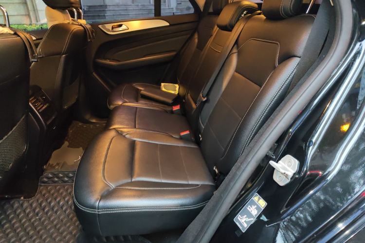 Used Mercedes-Benz M-Class 2012 ML 300