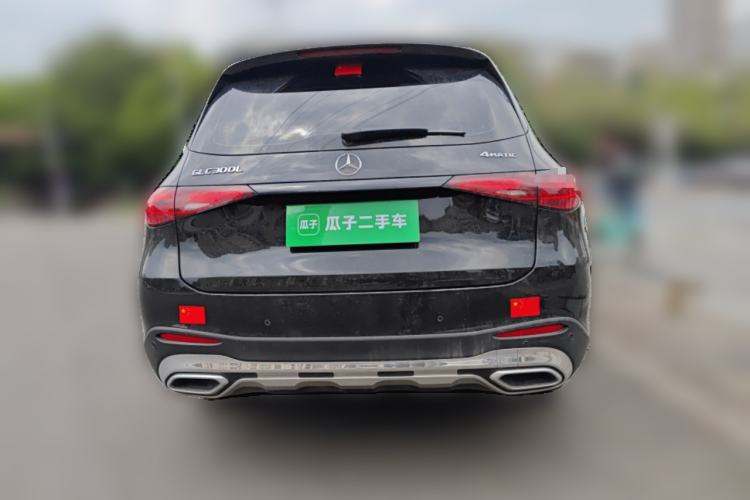 Used Mercedes-Benz GLC 2023 GLC 300 L 4MATIC Dynamic Edition 5-seater
