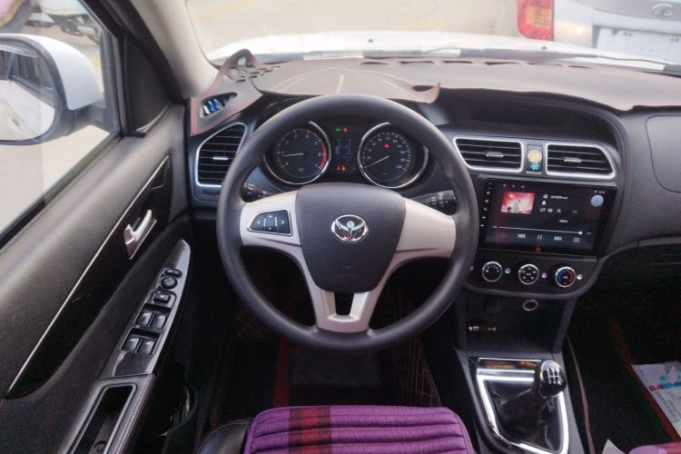 Used HYOSOW S2 2016 1.5L Manual Luxury Model China V Standard
