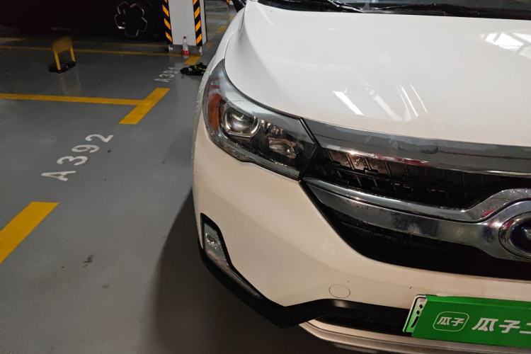 Used GAC Group Qizhi PHEV 2018 1.5L Smart Connect Luxury Edition Right Front Headlight