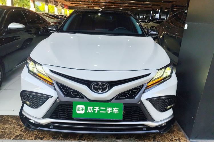 Used Toyota Camry 2021 2.0S FENGSHANG Edition Front