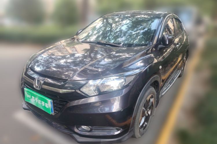 Honda Vezel 2016 1.8L CVT Front-Wheel Drive Pioneer Edition с пробегом