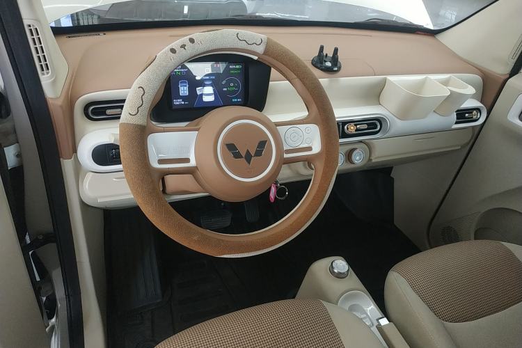 Used Wuling Hongguang MINIEV 2024 3rd Generation 215km Youth Edition