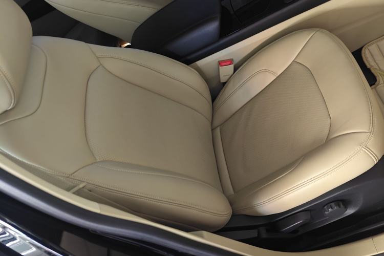 Used Ford Edge 2018 EcoBoost 245 Two-Wheel-Drive Titanium 5-Seater China V Standard