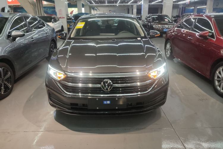 Used Volkswagen Sagitar 2026 Model 30 Million Units Selected 300TSI DSG Surpassing Edition
