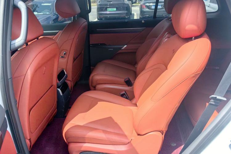 Used Dongfeng eπ eπ008 2024 210Max Range-Extended Version 6 Seats