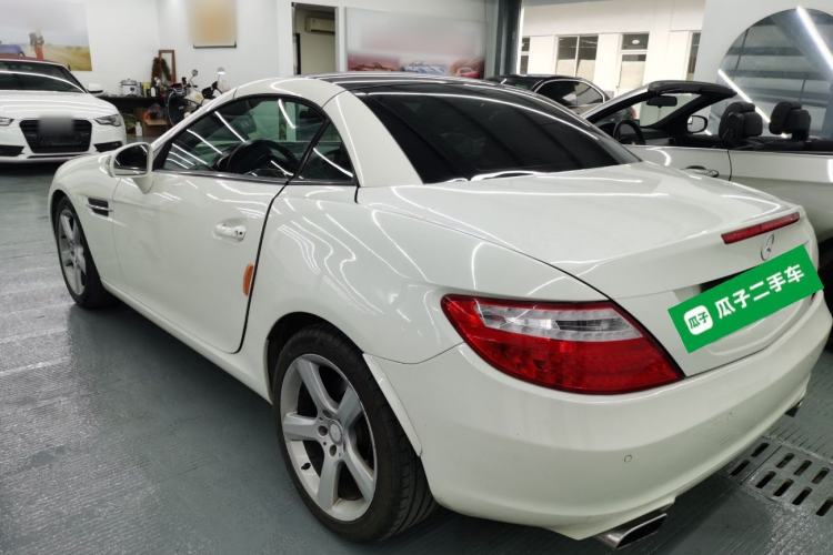 Used Mercedes-Benz SLK-Class 2011 SLK 200 Fashion Model

