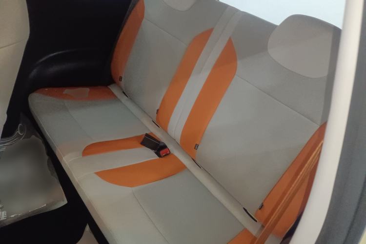 Used CHANGAN NEVO Lumin 2025 301km Honey Dew Edition Left Rear Seat