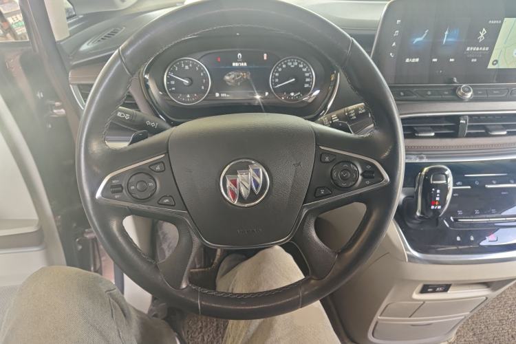 Used Buick GL8 2021 Land Cruiser Executive Class 652T Luxury Model
