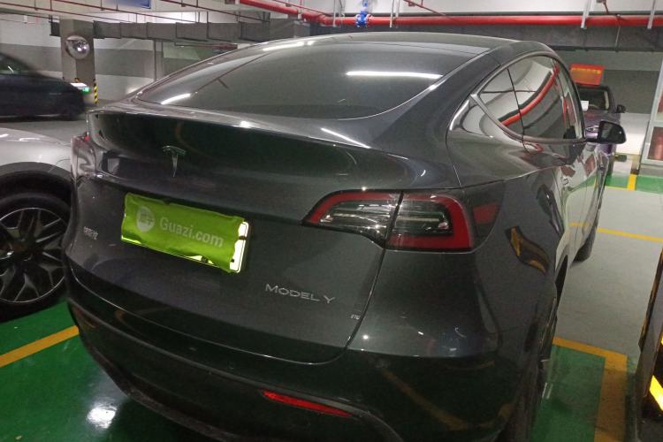 Used Tesla Model Y 2021 Standard Range Rear-Wheel Drive Version