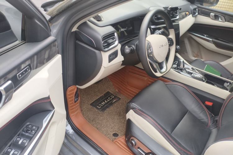 Used Lynk & Co 02 2019 1.5T DCT Two-Wheel Drive Shine Pro Edition China VI Standard
