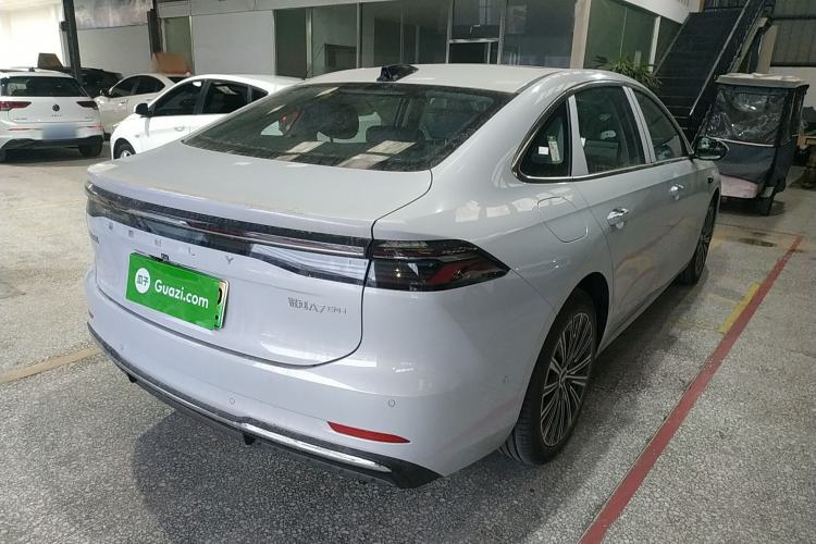 Used Geely Galaxy A7 2025 Model EM-i 150km Starship Edition