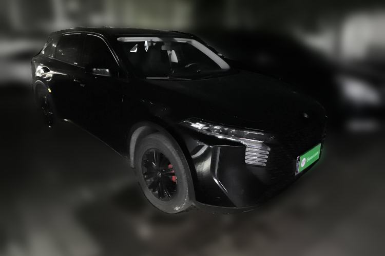 Used Venucia V 2022 260T Black Horse Edition · Idol
