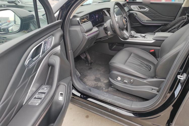 Used Hongqi HS7 PHEV 2024 2.0T PHEV Four-Wheel Drive Flagship Edition 6 Seats
