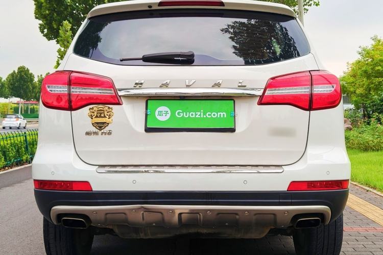 Used Haval H8 2015 2.0T Two-Wheel-Drive Standard Version