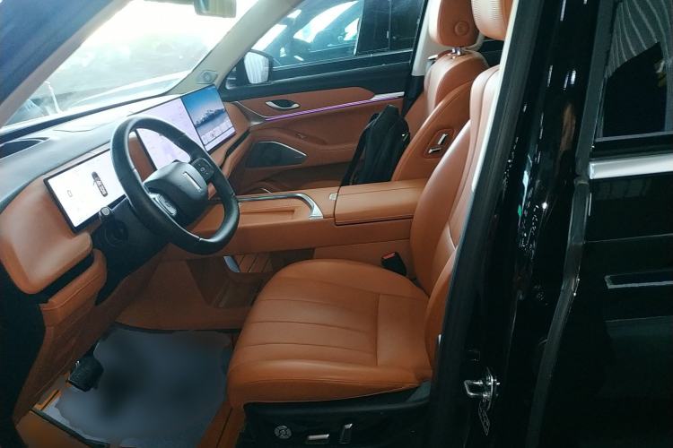 Used Wey Lanshan 2025 Four-Wheel Drive Max
