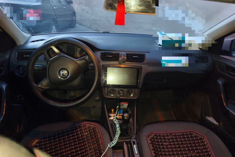 Used Volkswagen Santana 2016 1.4L Manual Fashion Edition
