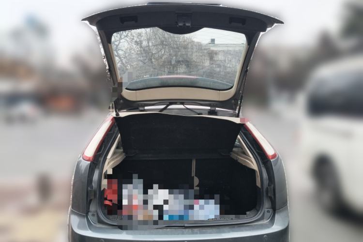 Used Ford Focus 2011 Hatchback 1.8L Automatic Fashion Edition
