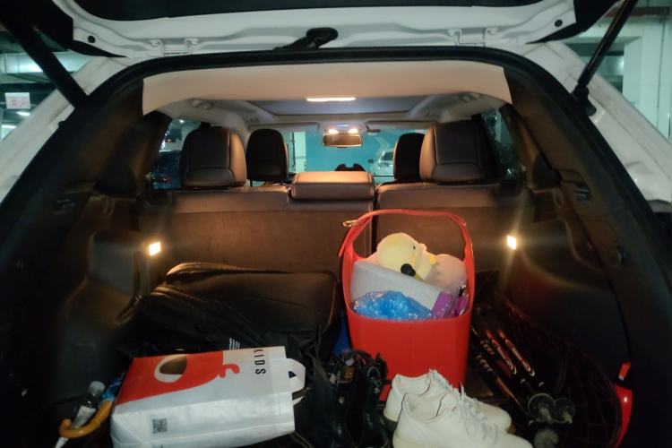 Used Jeep Cherokee 2020 2.0L Two-Wheel Drive Classic Sports Edition