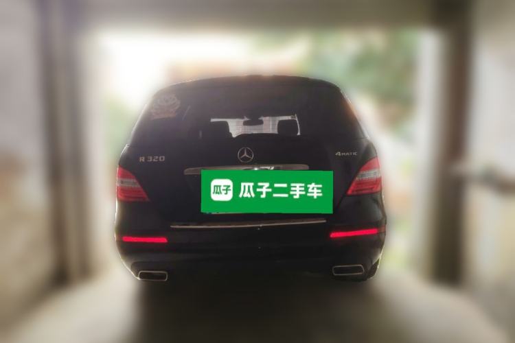 Used Mercedes-Benz R-Class 2017 R 320 4MATIC Business Edition Prestige Model
