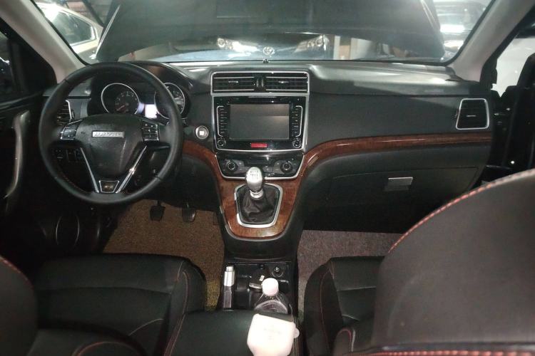 Used Haval H6 2017 Red-Label Sport Edition 1.5T Manual Two-Wheel Drive Elite Model
