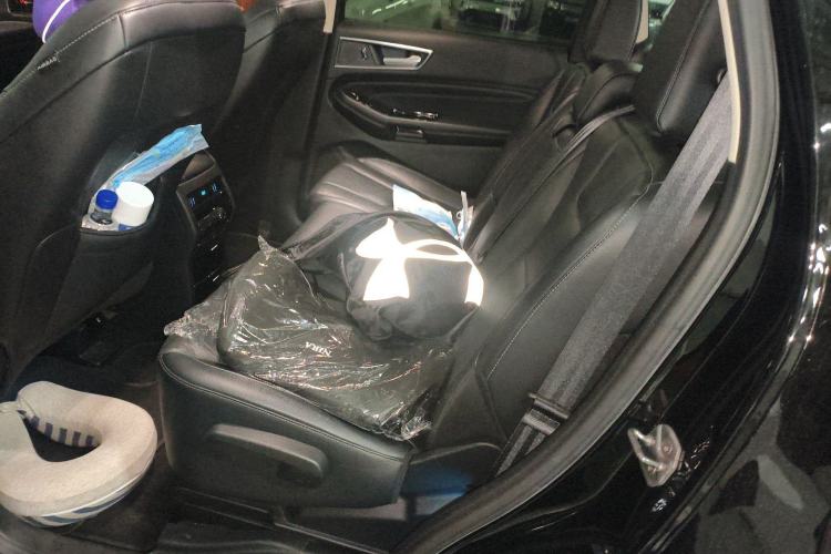 Used Ford Edge 2016 EcoBoost 245 Four-Wheel Drive Titanium 7-Seater