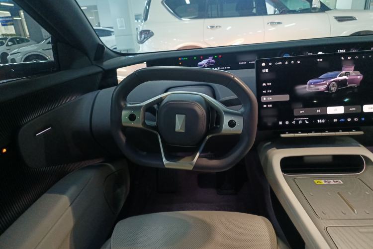 Used Avatr 12 2025 Ultra Extended-Range Edition