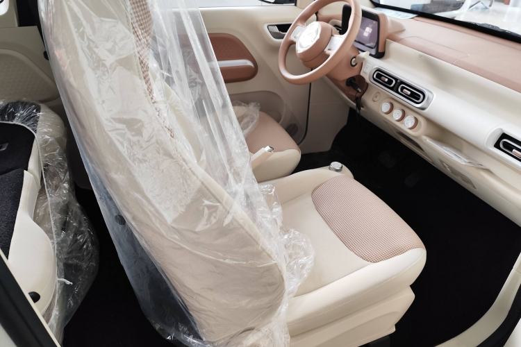 Used Wuling Hongguang MINIEV 2024 3rd Generation 215km Youth Edition