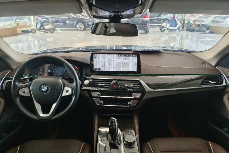 Used BMW 5 Series 2021 525Li Luxury Package