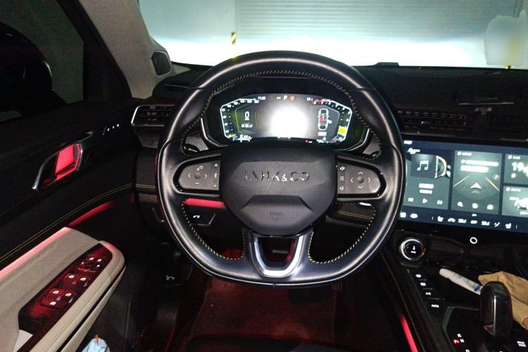 Used Lynk & Co 05 2020 2.0TD Two-Wheel Drive Shine Halo
