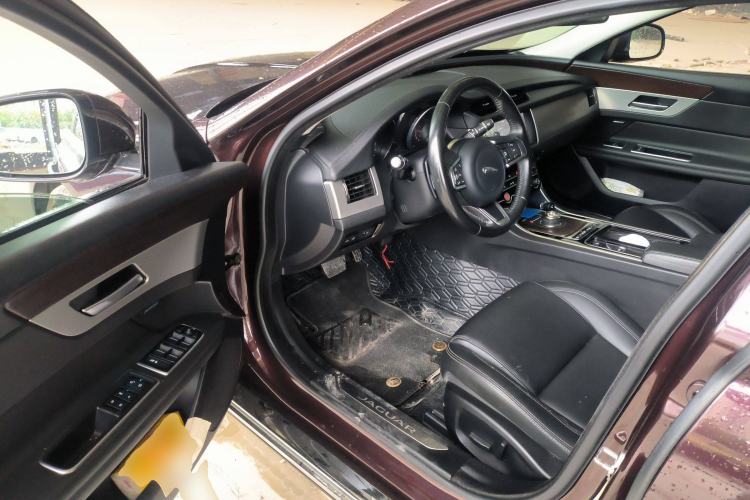 Used Jaguar XFL 2019 XFL 2.0T 200 PS Two-Wheel-Drive Elite Edition