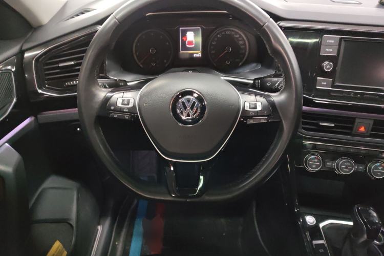 Used Volkswagen Tayron 2019 330TSI Two-Wheel-Drive Luxury Version China V Emission Standard Steering Wheel