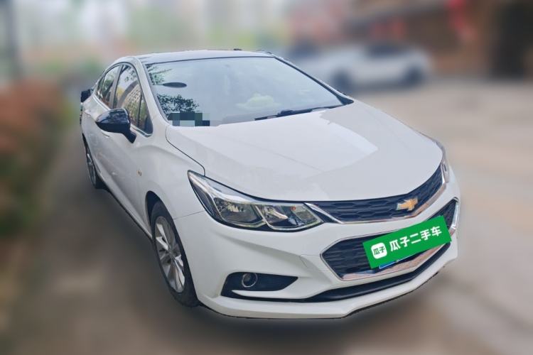 Used Chevrolet Cruze 2017 1.5L Manual Xuanfeng Edition Front Right 45 Deg