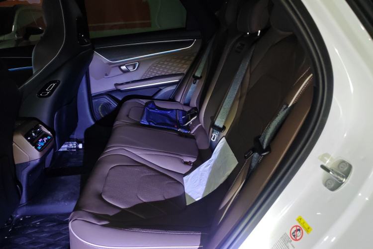 Used BYD Han 2022 EV Genesis Edition 610KM All-Wheel Drive Premium Model
