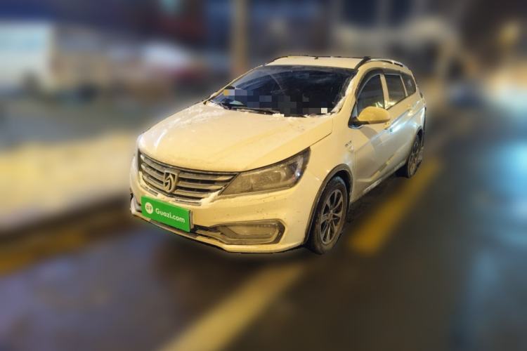 Used Baojun 310W 2017 1.5L Manual Comfort Version China VI Emission Standard