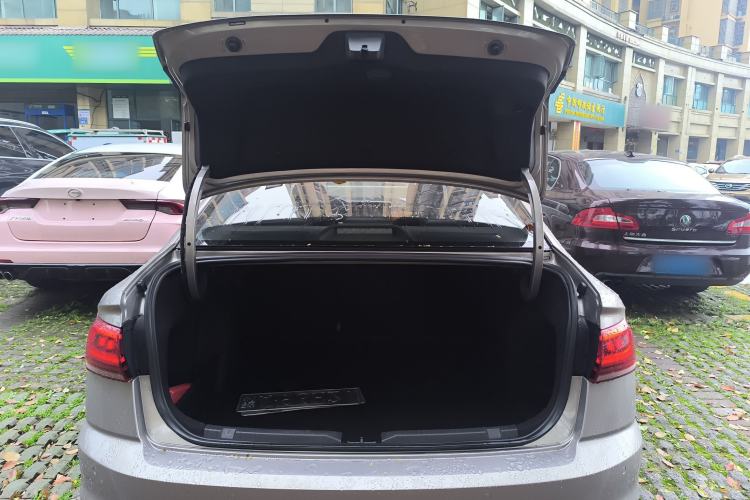 Used Volkswagen Bora 2023 200TSI DSG Enjoyment Edition Trunk