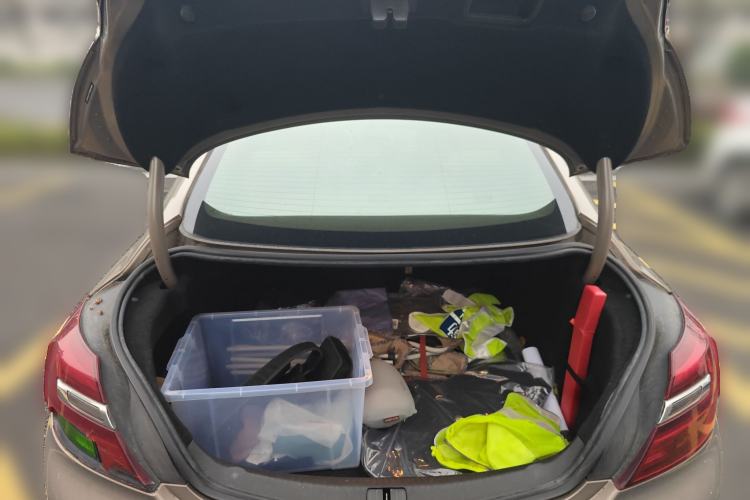 Used Buick Regal 2014 2.0L Leading Fashion Edition