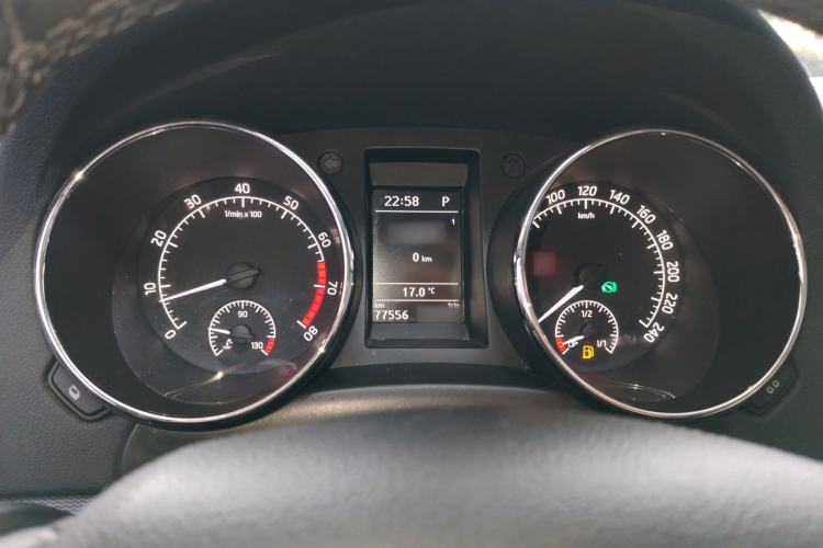 Used Skoda Yeti 2016 1.4TSI DSG Style Edition Instrument Cluster