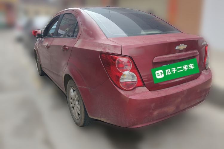 Used Chevrolet Aveo Sonic 2011 Sedan 1.4L Manual Transmission SE
