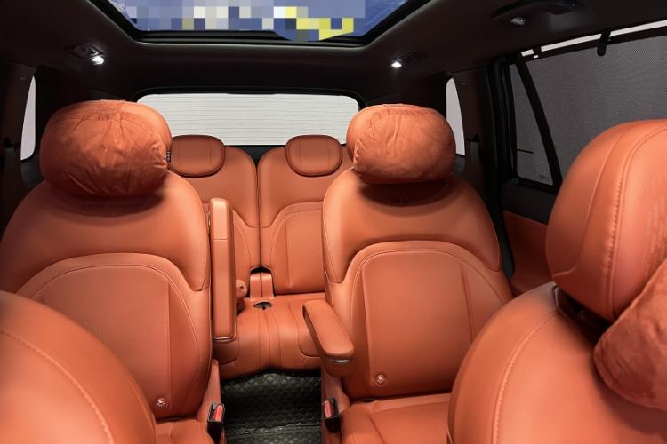 Used Dongfeng eπ eπ008 2024 210Max Range-Extended Version 6 Seats
